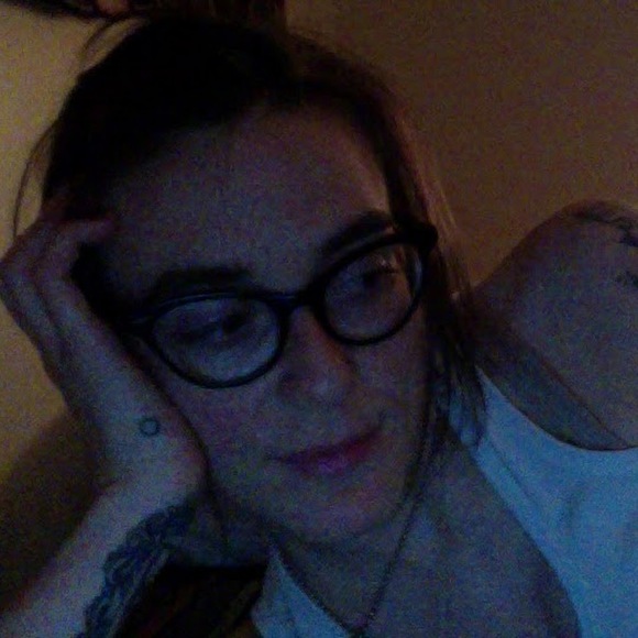 Meet your Posher, Hayley - Picture 8 of 8